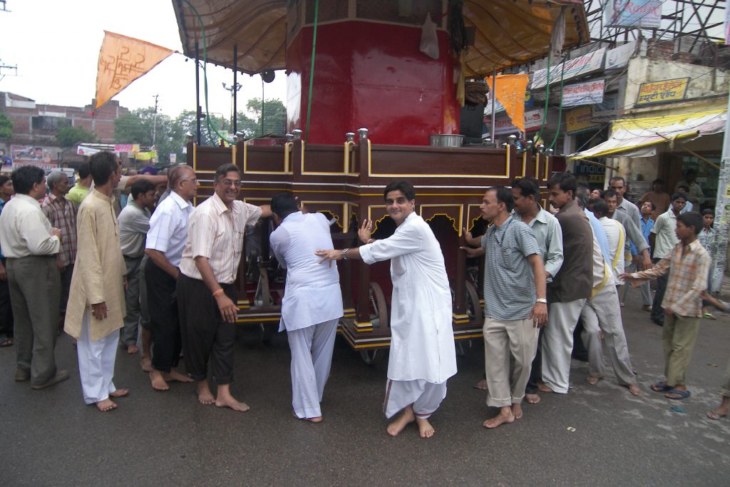 Pulling Rath of God at Rathyatra Mela.