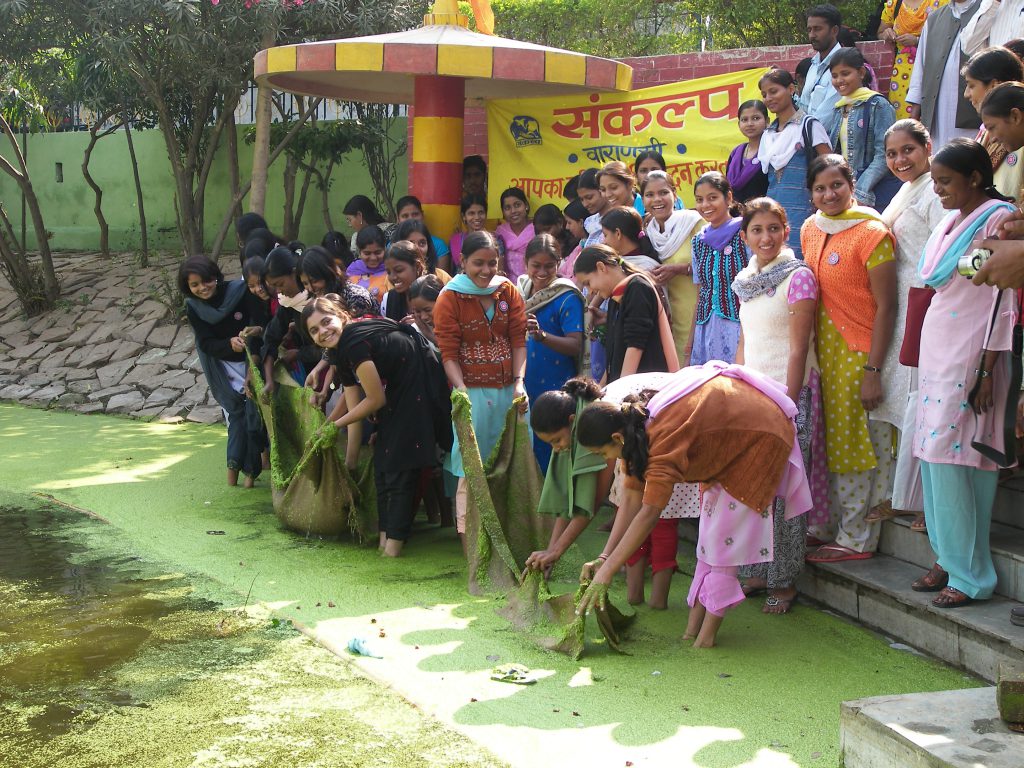 Cleaning of Ram Kund By Sankalp Members .