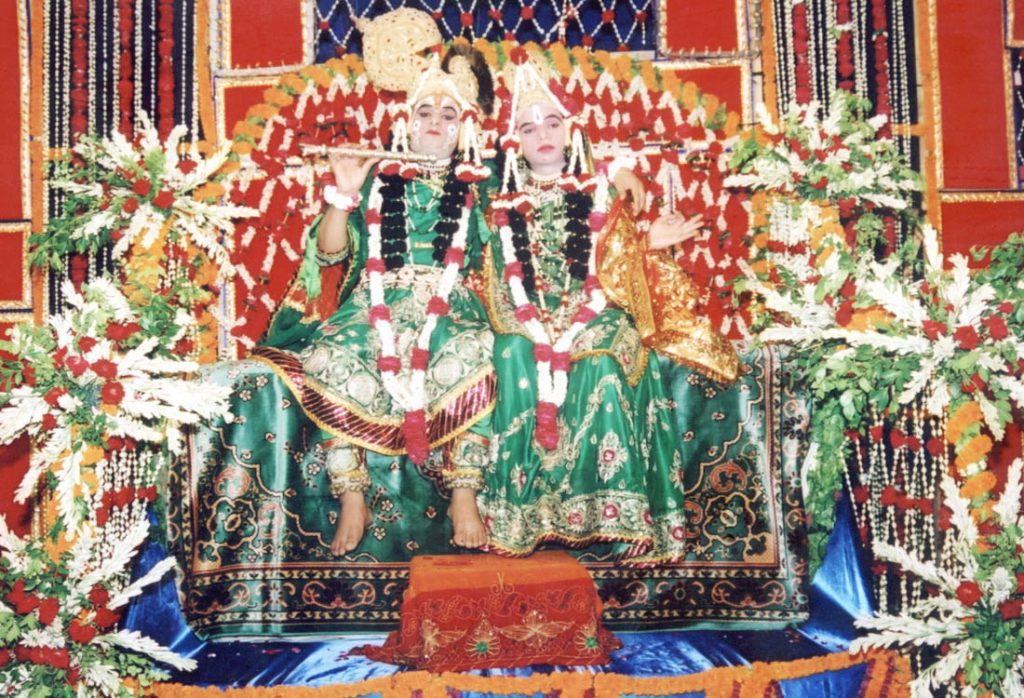 Shringar in Raslila.