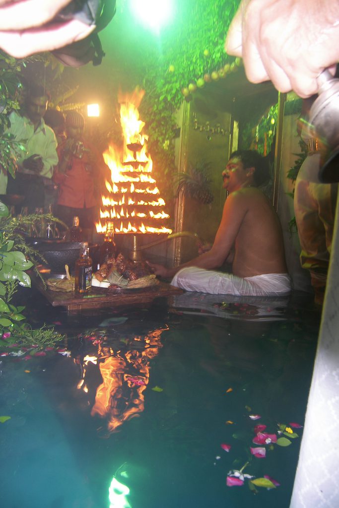 Batuk Bhairav Shringar (Jal Vihar) Maha arti.