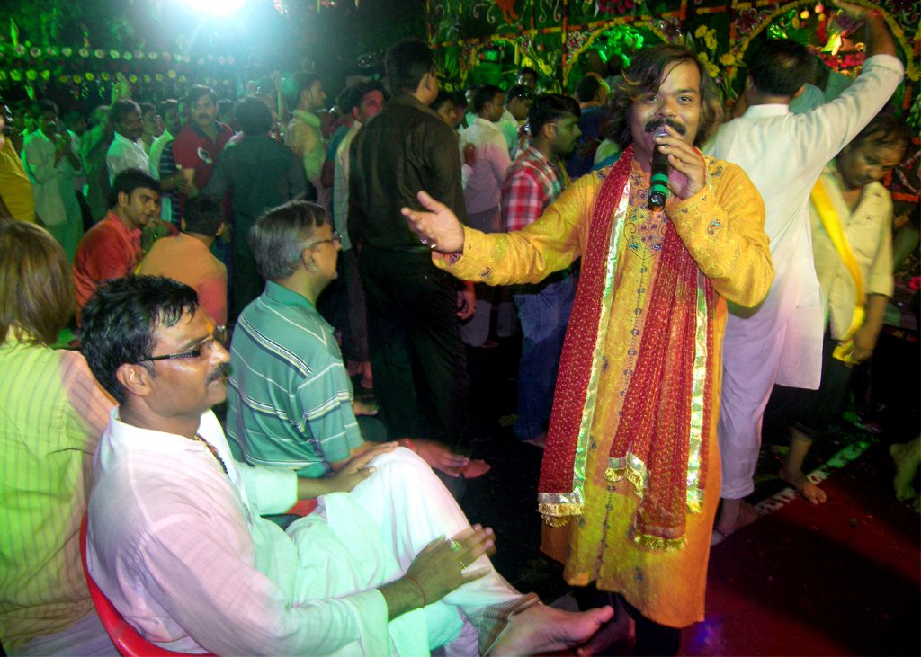 Bhajan Sandhya organised by Sankalp  with Mr. Jay Pandey (Bhajan Singer )at Batuk Bhairav Shringar (Jal Vihar).